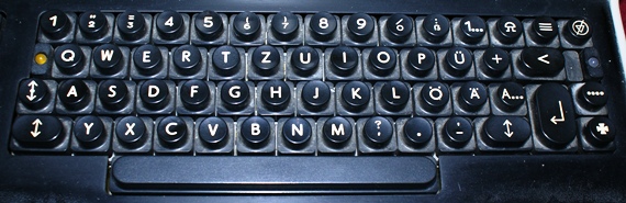 RFT_F1100_Tastatur_rechts