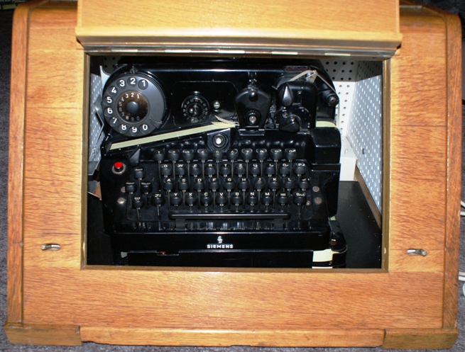SCHALLSCHUTZGEHUSE_SIEMENENS-T68d_15