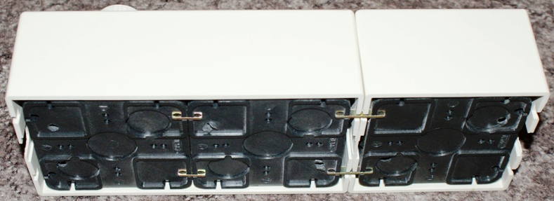 TELEX-Anschlussdose-AP-mit-2A-Sicherung_02